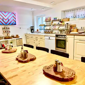 Хостел New Mitte Free Snack Hot Tea And Coffee
