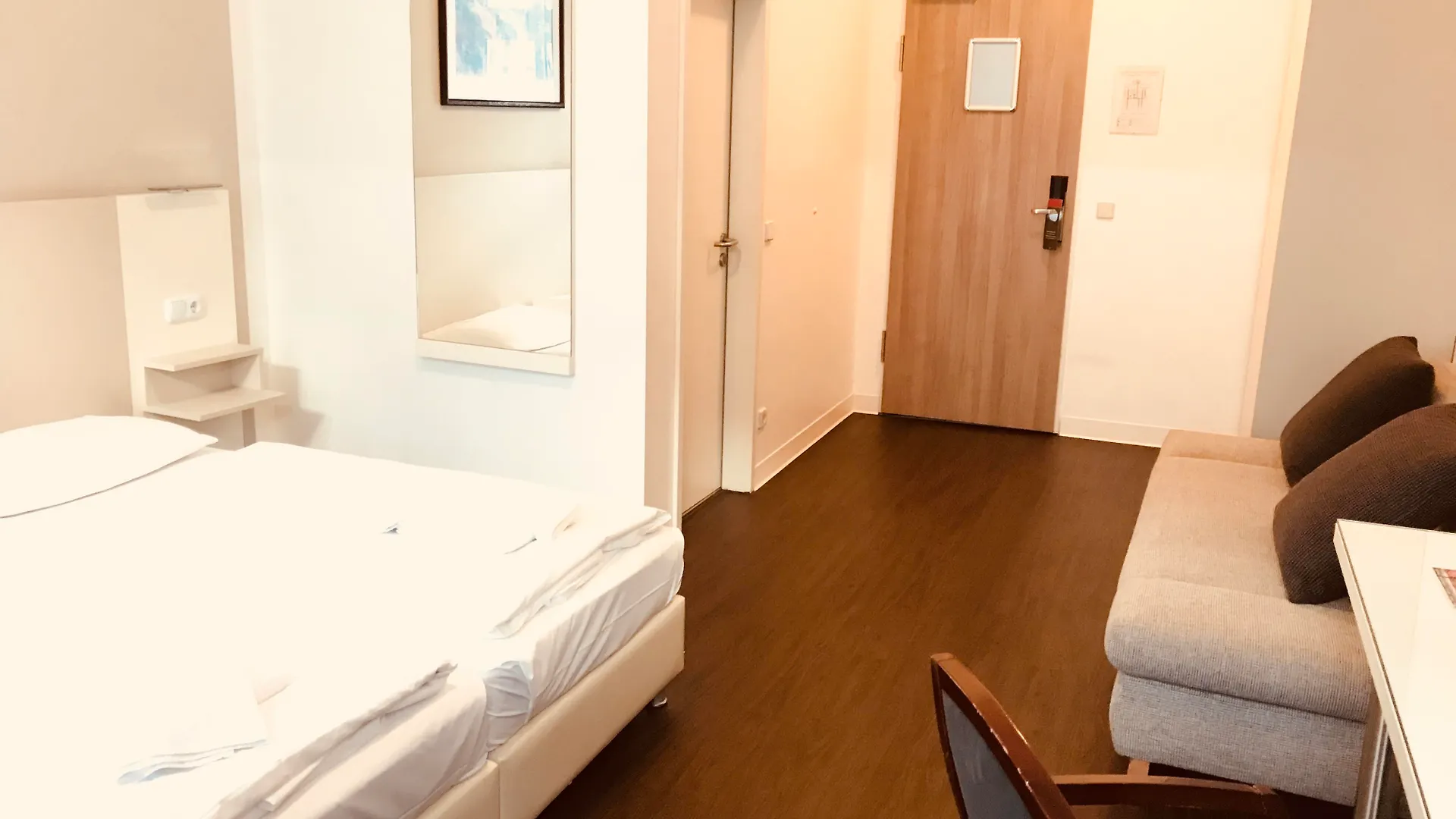 Hotel Prens Βερολίνο
