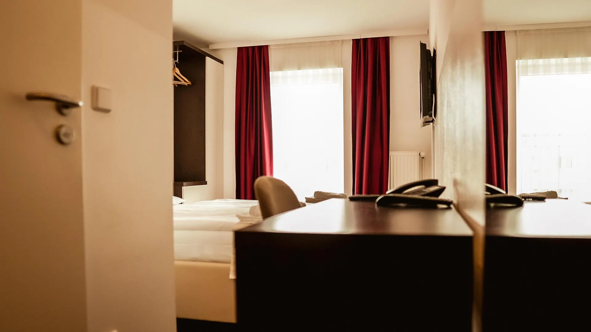 Hotel Prens Berlin 3*,
