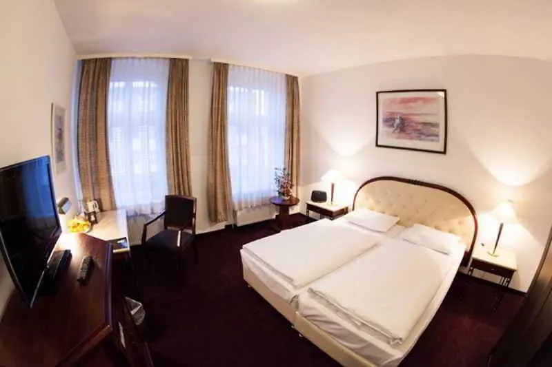 ***  Hotel Prens Berlin Germany