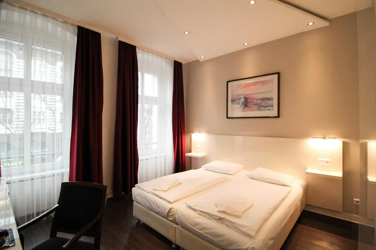 Hotel Prens Berlin 3*,